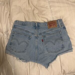 Levi’s 501 jean shorts
